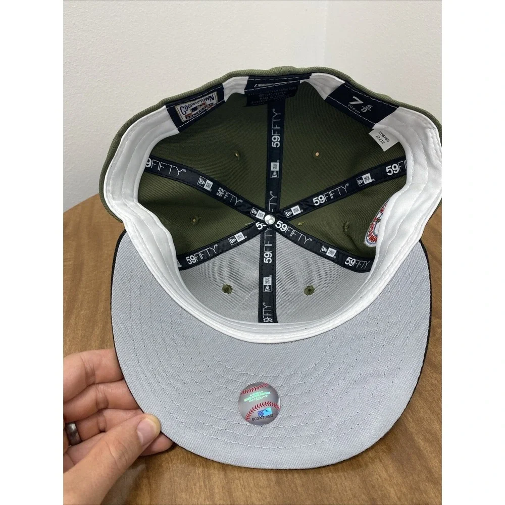 New Era Detroit Tigers 59FIFTY Fitted Hat Cap Tiger Stadium Patch‎ 7 5/8 Olive
